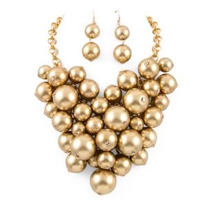 Alexis Bib Necklace